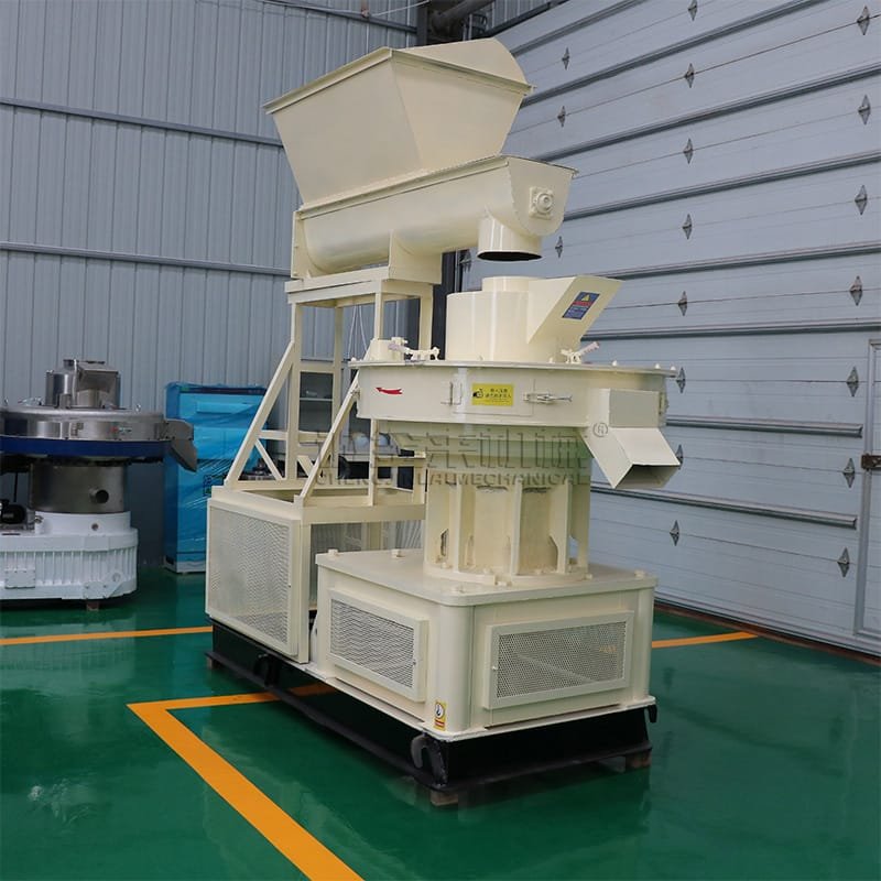 Máquina de fabricación de pellets de madera de biomasa