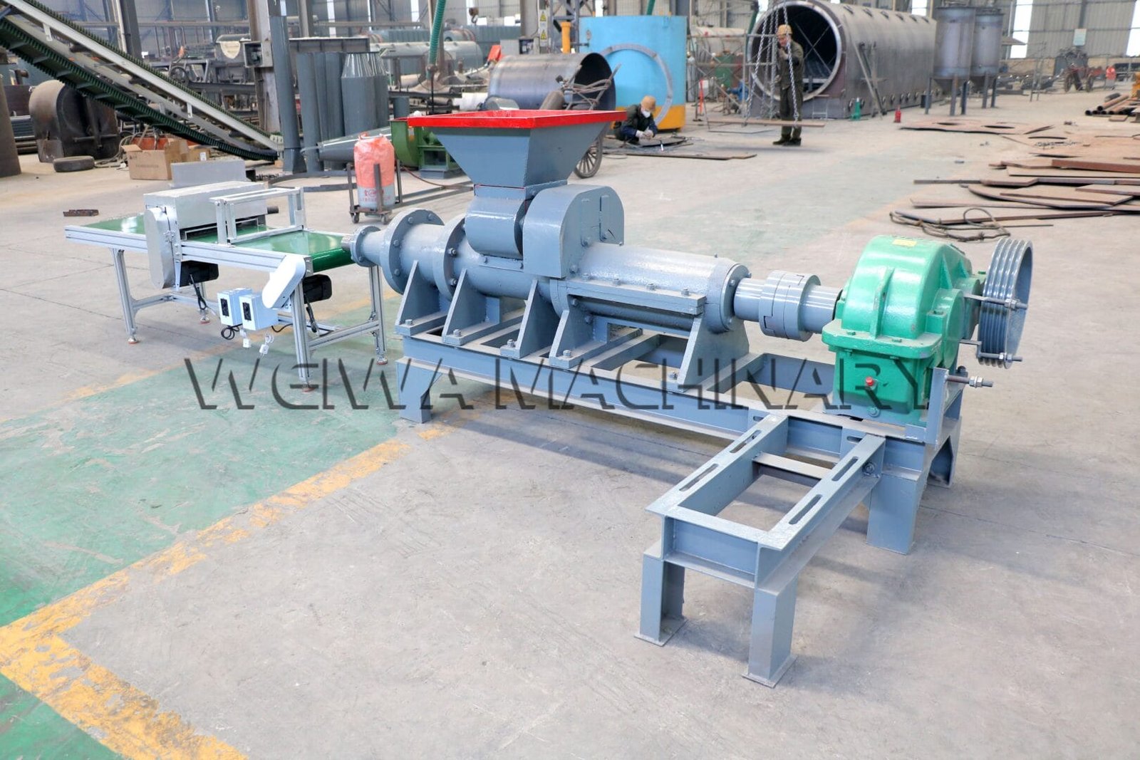 chrcoal extrude machine with cuter