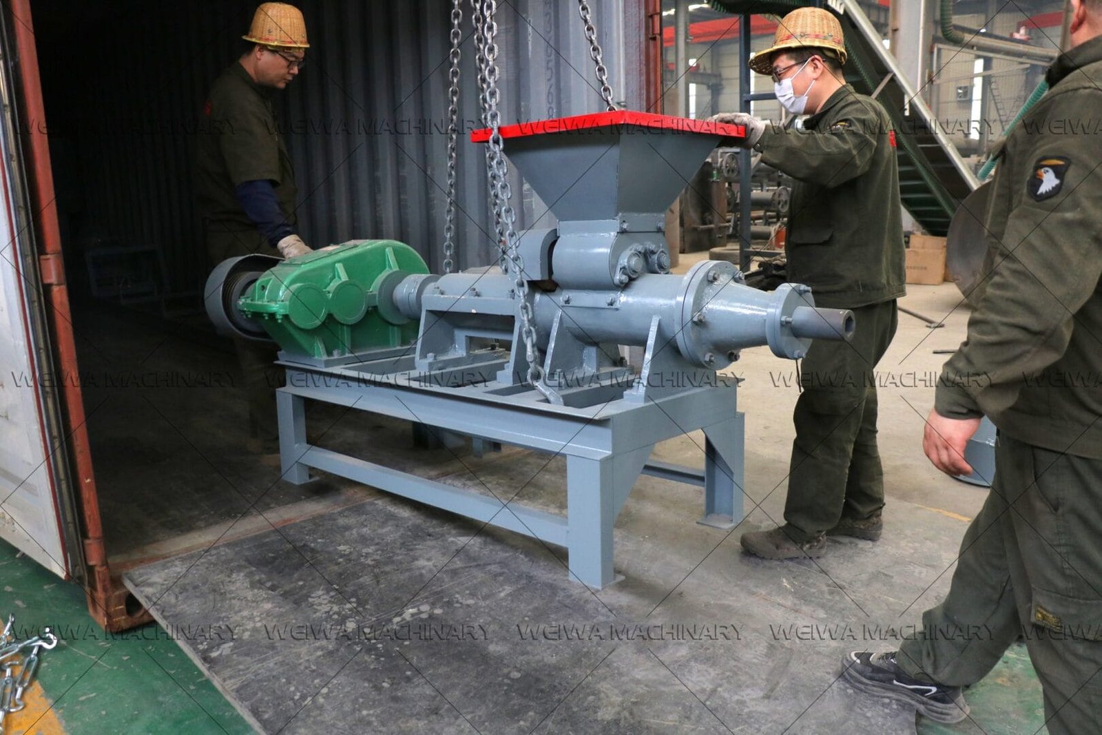 The shipping site of the charcoal extruder