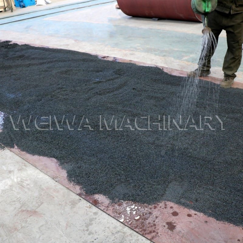 Continuous carbonization furnace