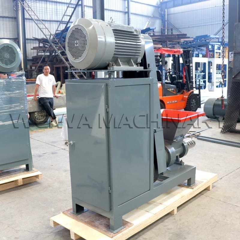 Sawdust extruder shipment