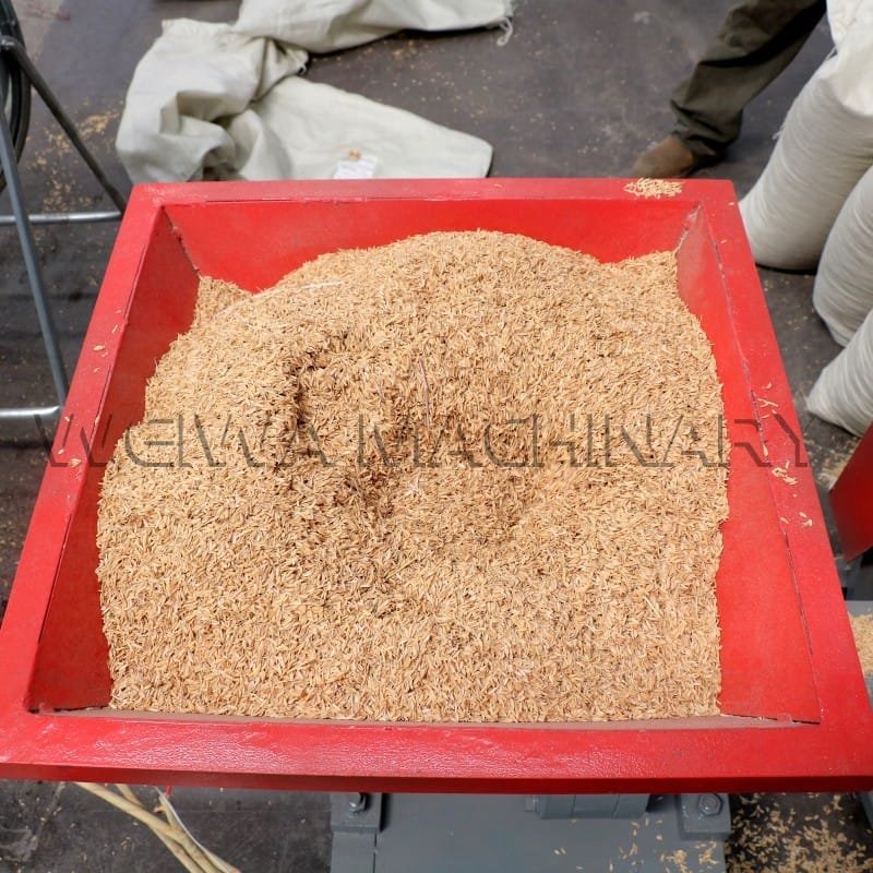 Trial of sawdust extruder
